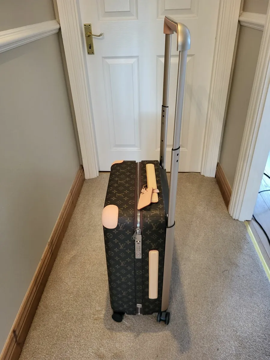 Louis vuitton travel bag - Image 1