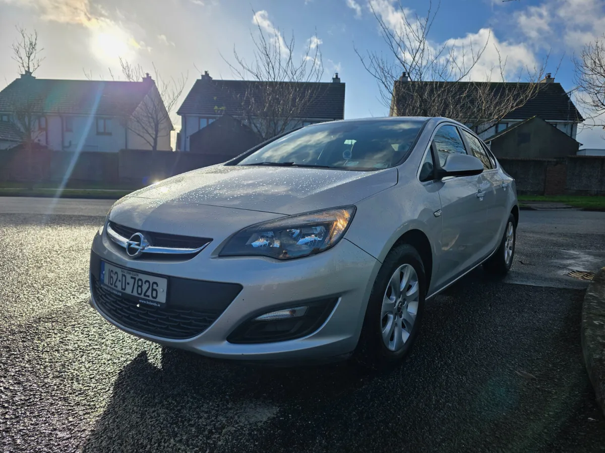 Opel Astra  ( NCT and TAX ) 3 month warrenty - Image 2