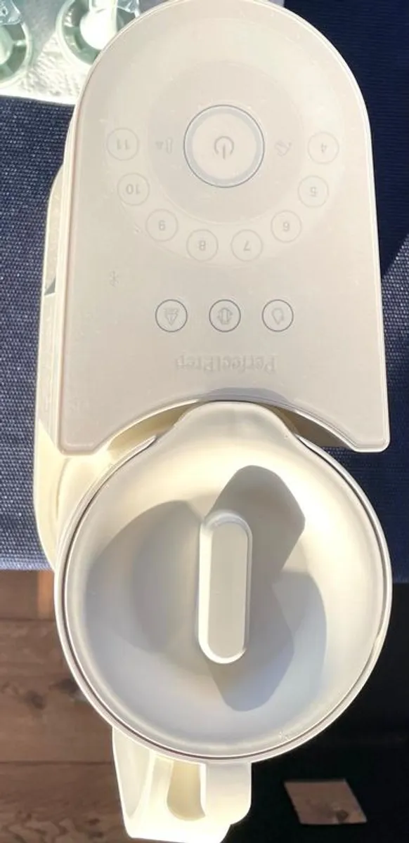 Tommee Tippee Perfect Prep Formula Feed Maker - Image 2