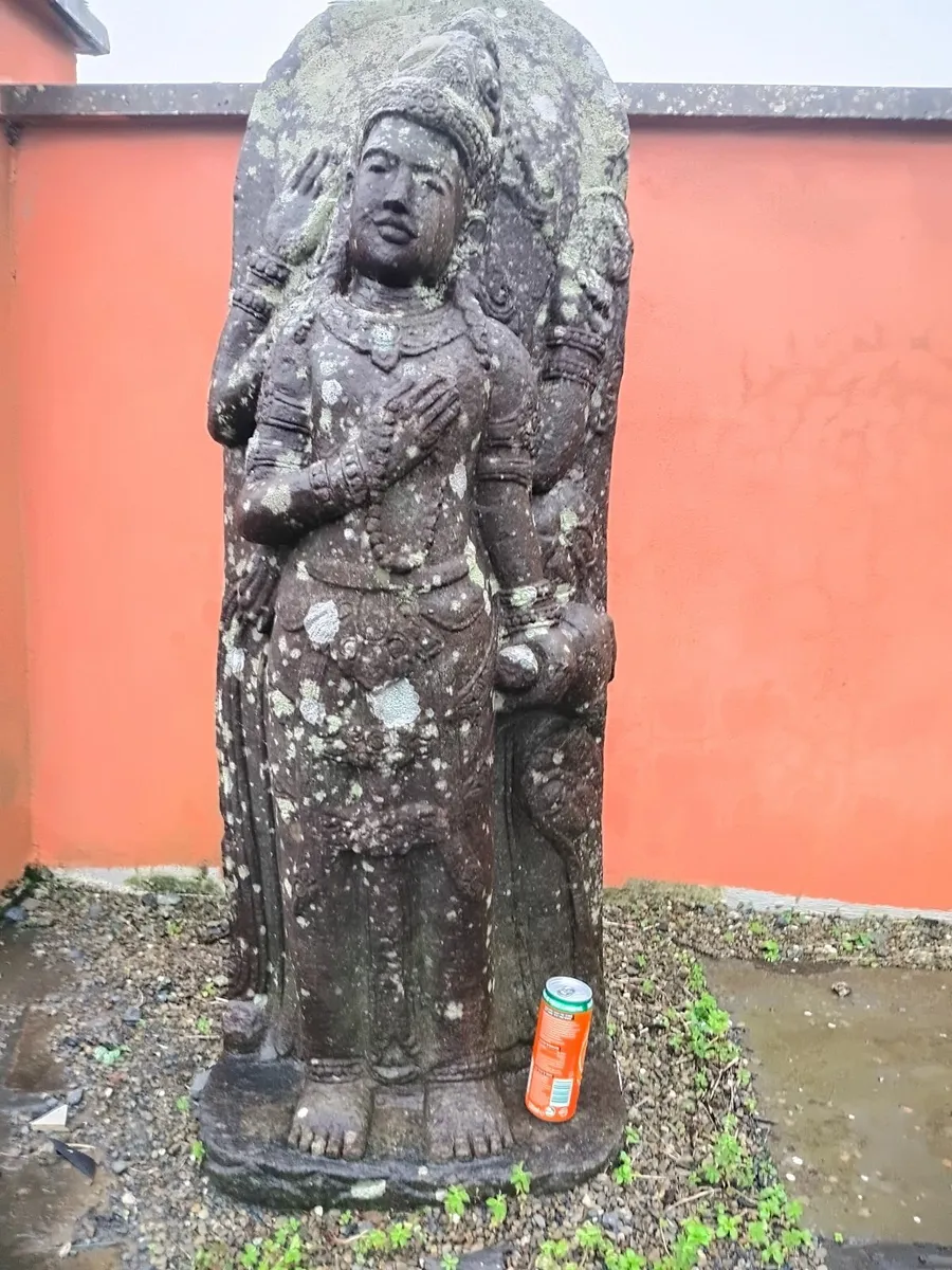 Hand-carved lava stone Hindu deity statues from Ba - Image 1