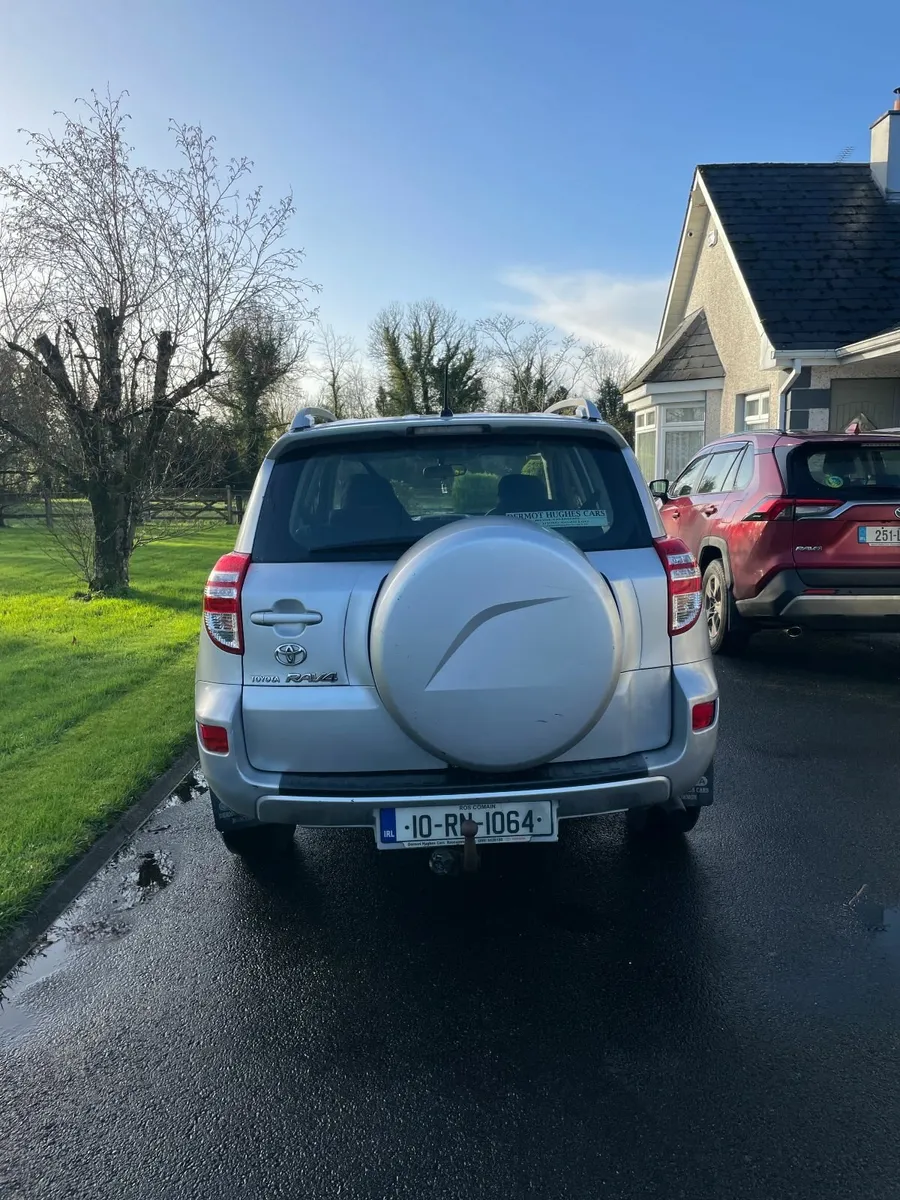 2010 Toyota RAV4 2.2 DIESEL For Sale - Image 3