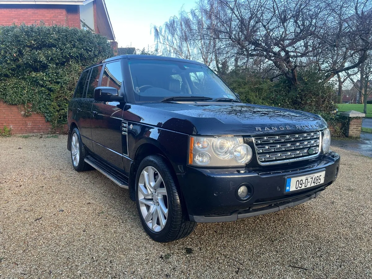 Range Rover Vogue 3.6 €333 Tax - Image 4