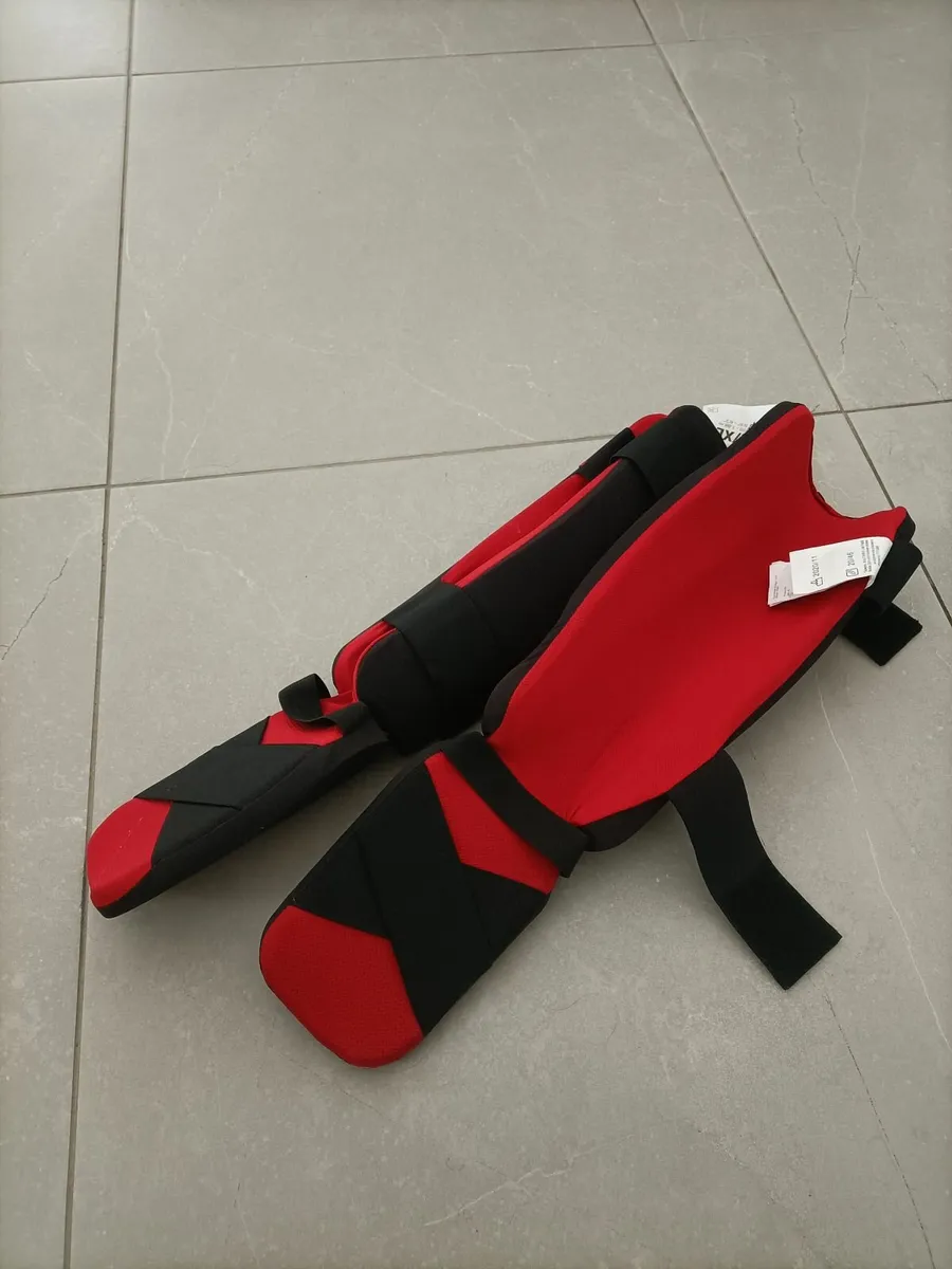 Muaythai/Kickboxing Shin and Foot Guard - Image 3