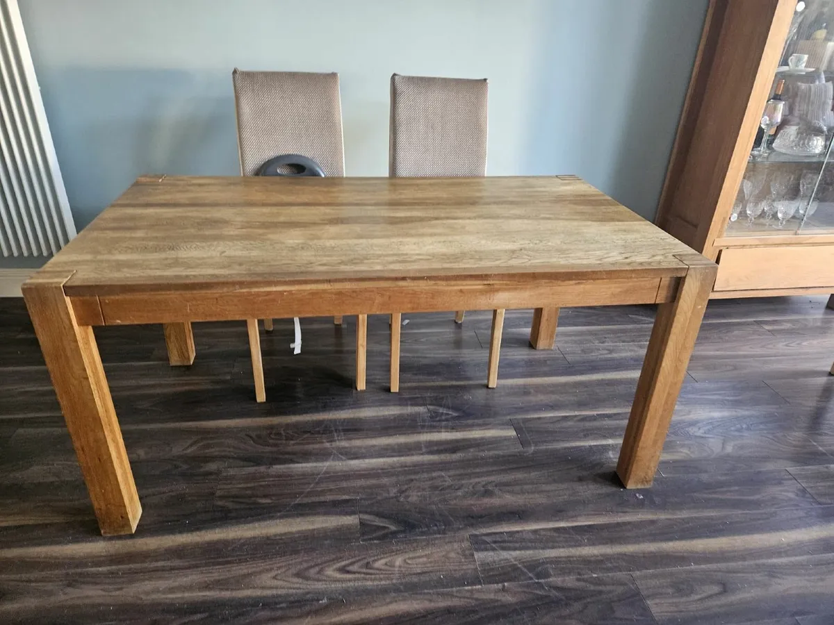 Dinning table - Image 2