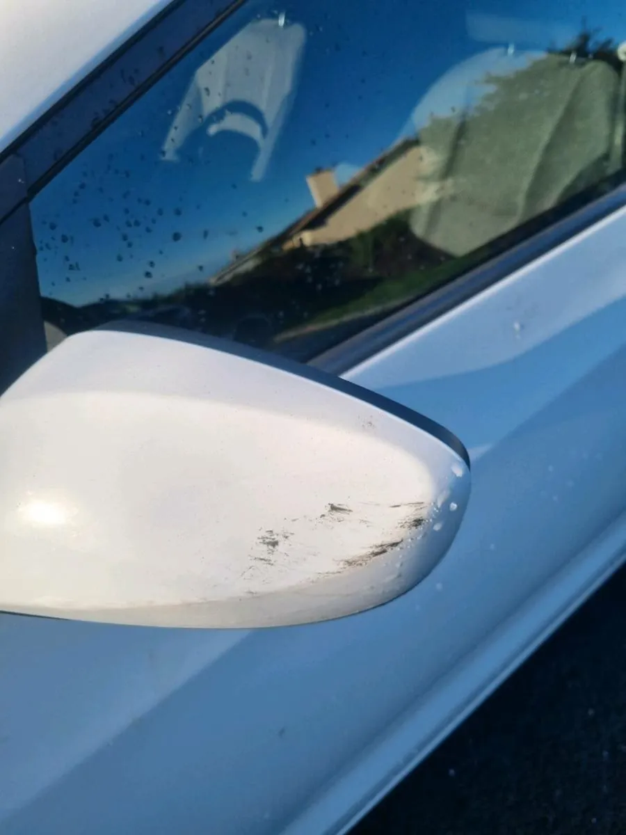 Hyundai van - Image 4