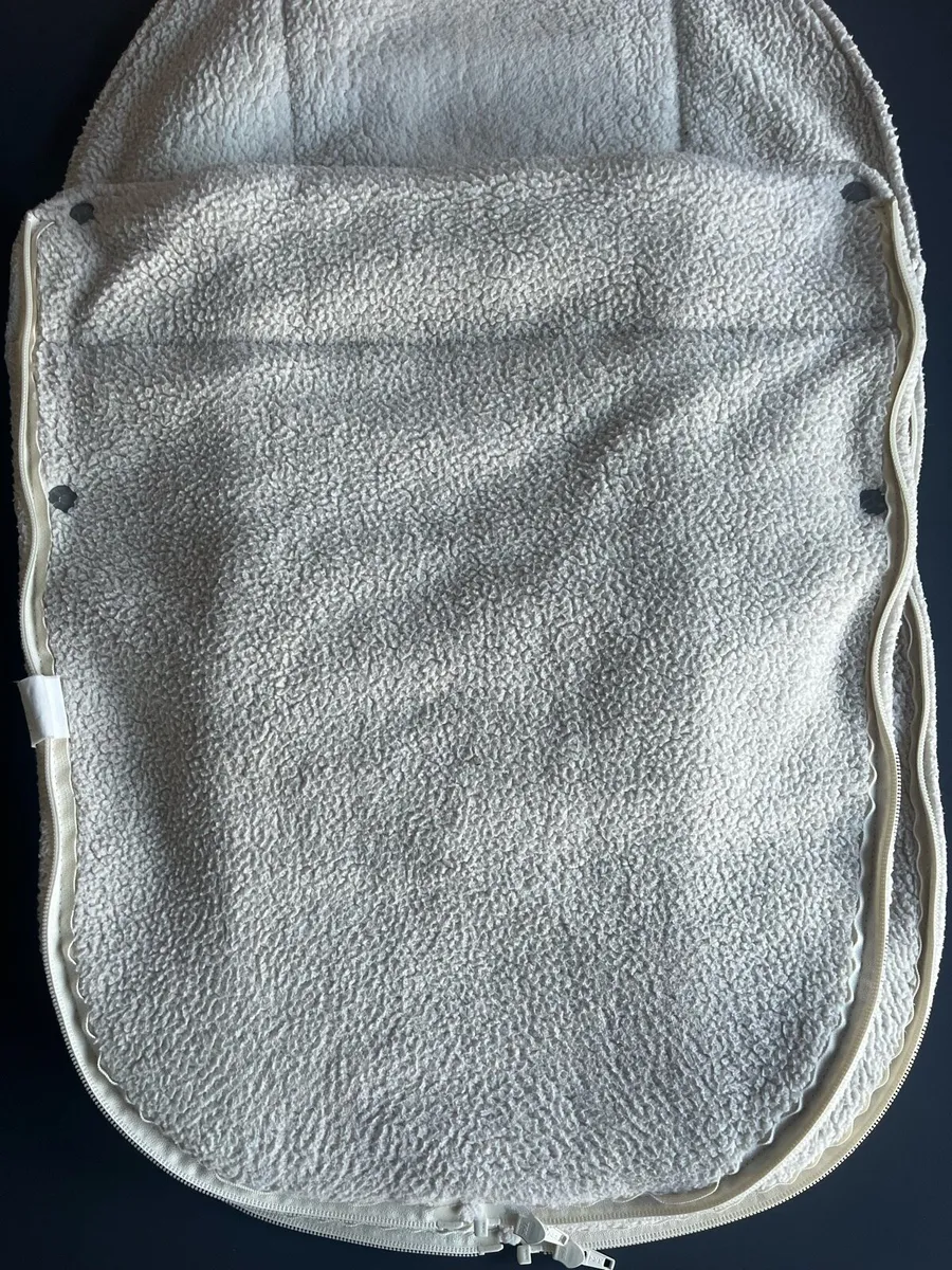 Walla Boo! Car Seat Footmuff - Image 3