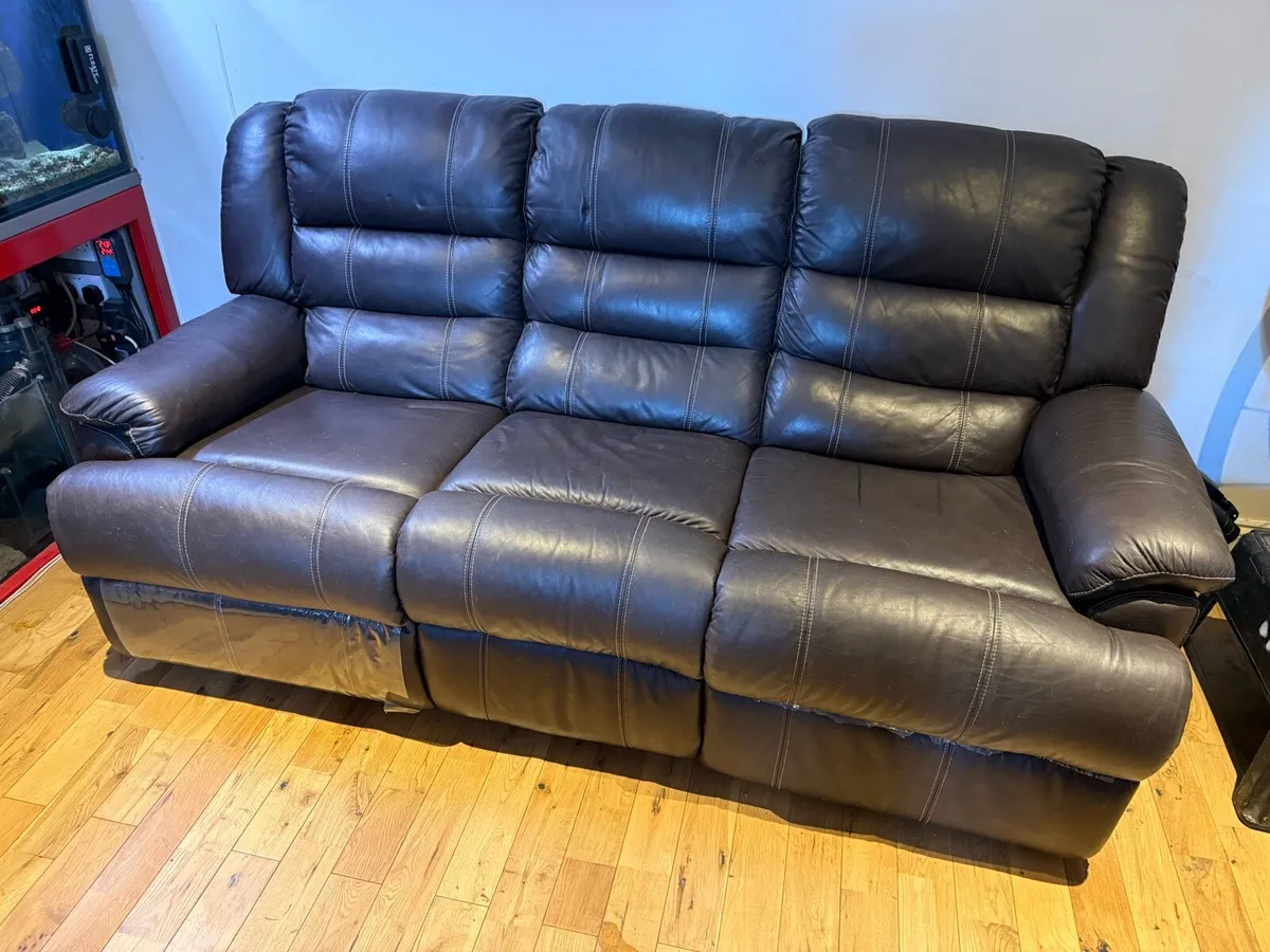 2 + 3 seater recliner sofas - Image 1