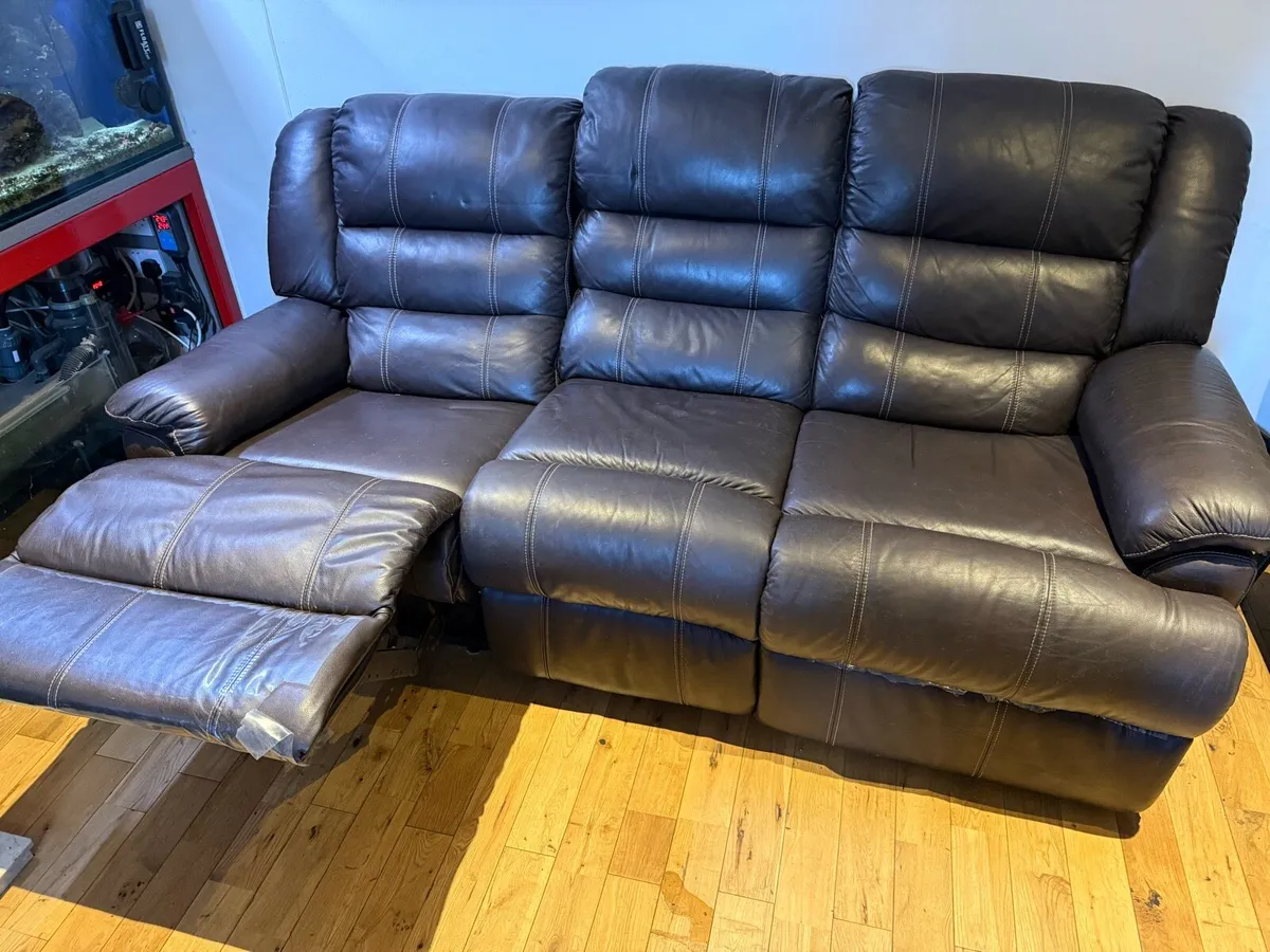 2 + 3 seater recliner sofas - Image 3