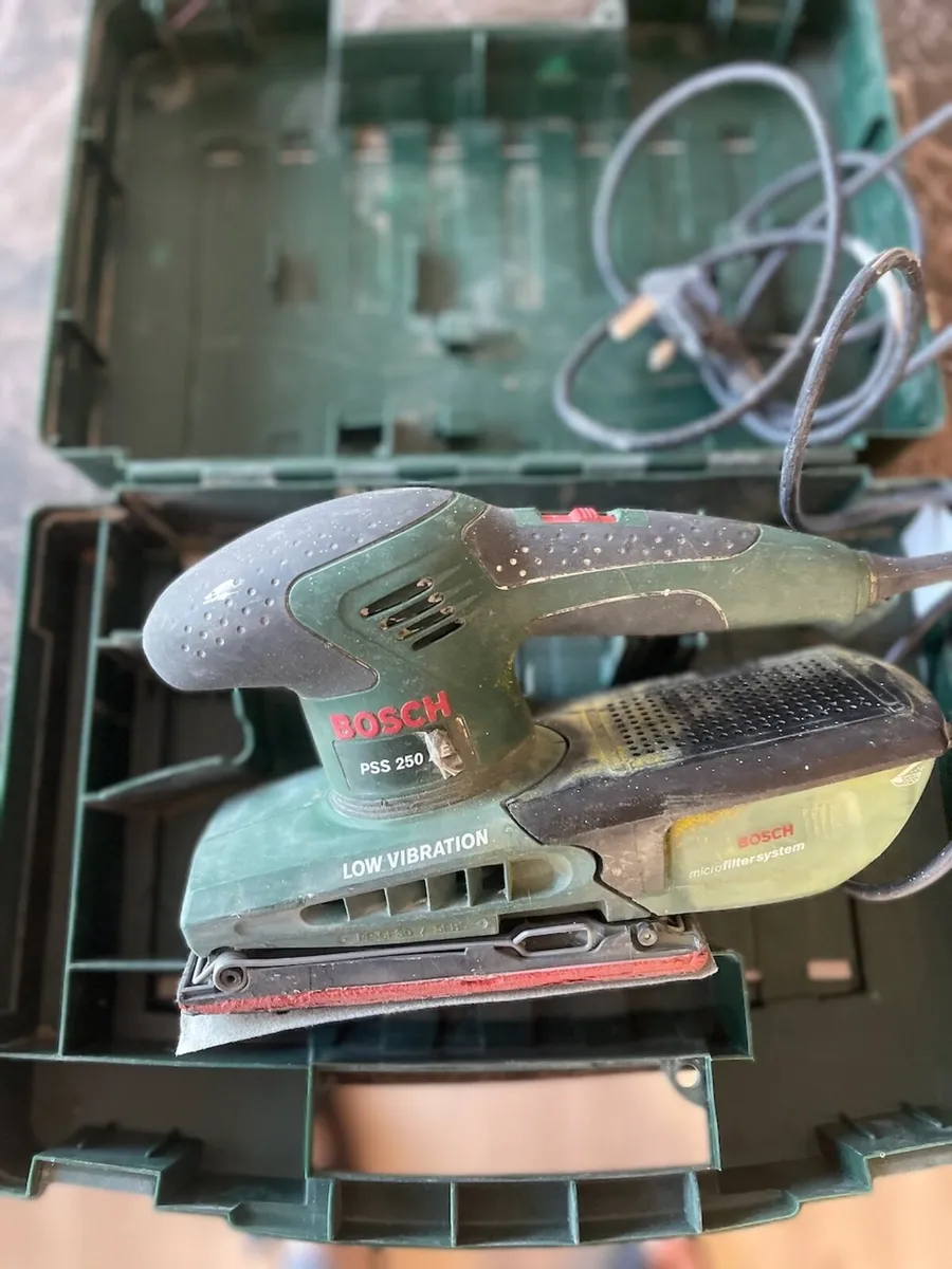 BOSCH PSS 250 AE 3.6" ELECTRIC ORBITAL SANDER - Image 1