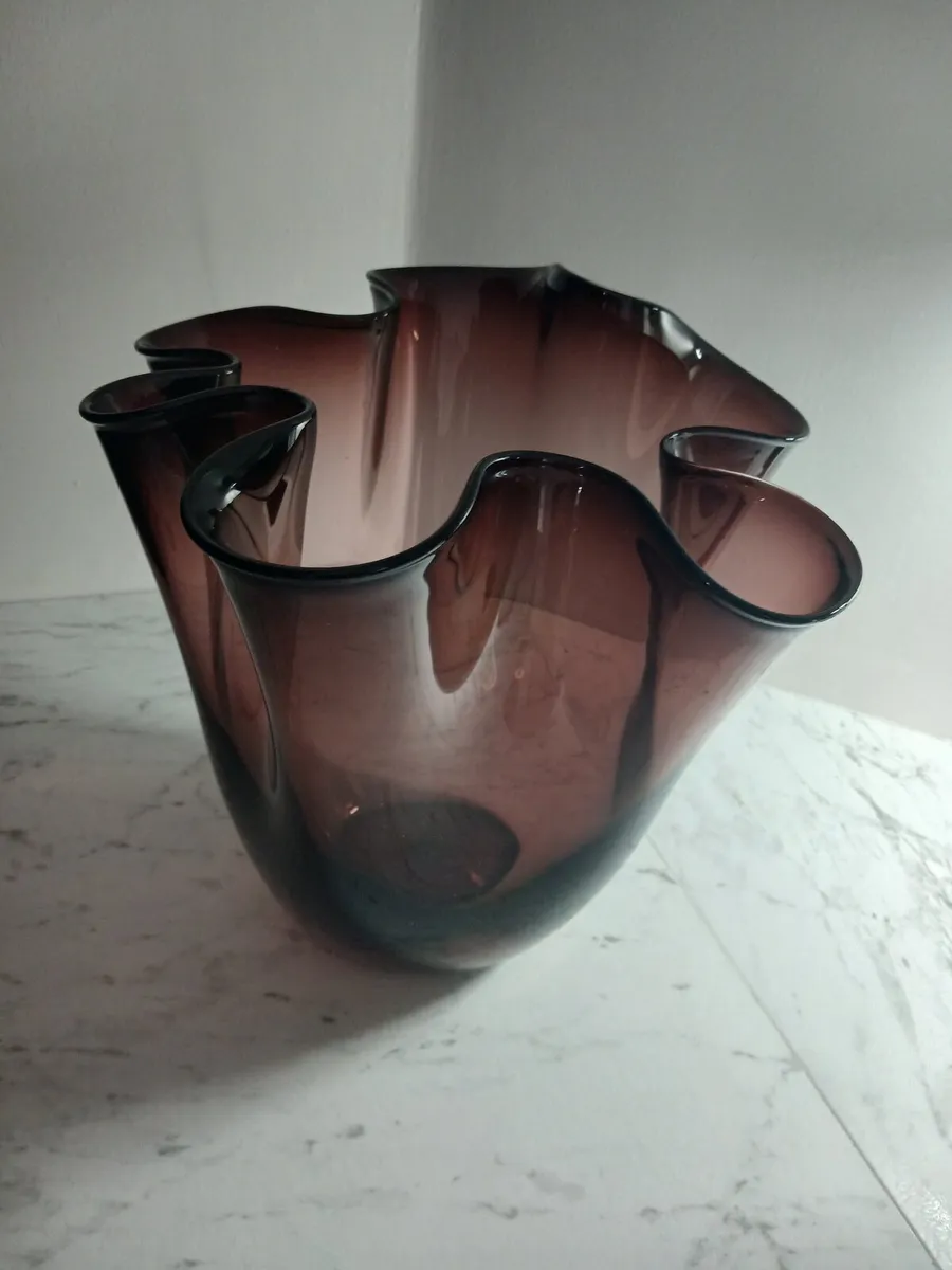Glass vase - Image 1