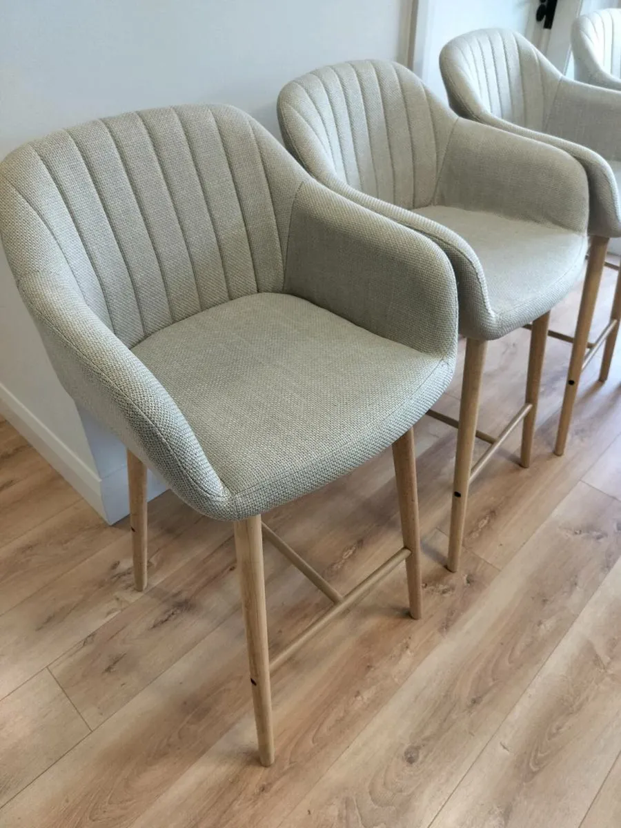 Bar Counter Stools - Image 3