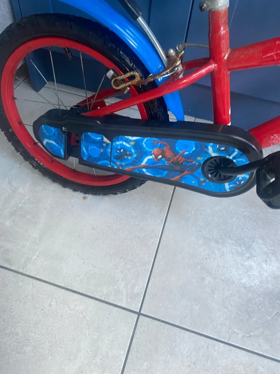 Boys bike - Image 2