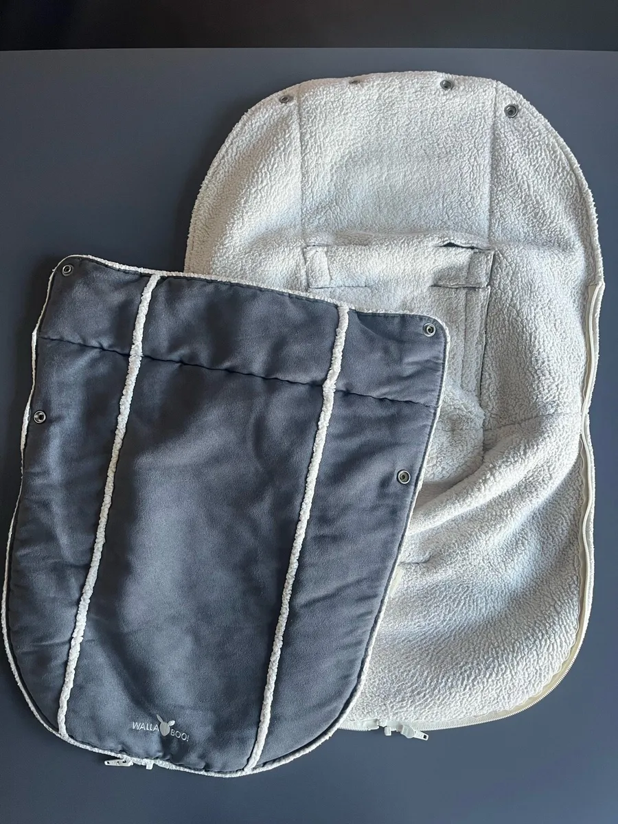 Walla Boo! Car Seat Footmuff - Image 1