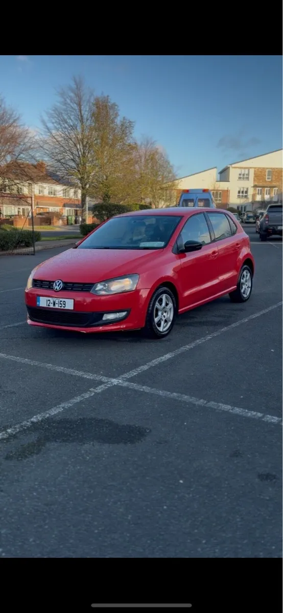 2012 Volkswagen Polo - Image 2