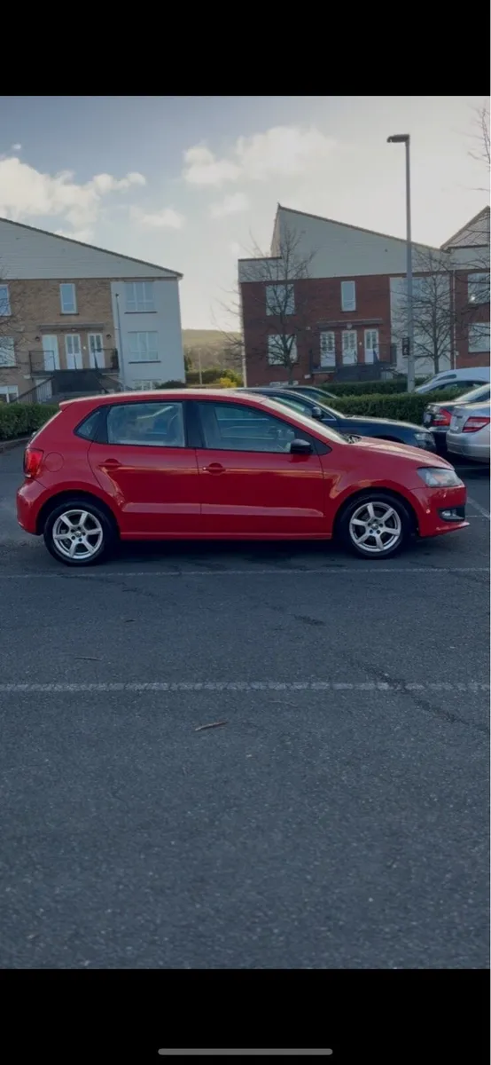 2012 Volkswagen Polo - Image 4