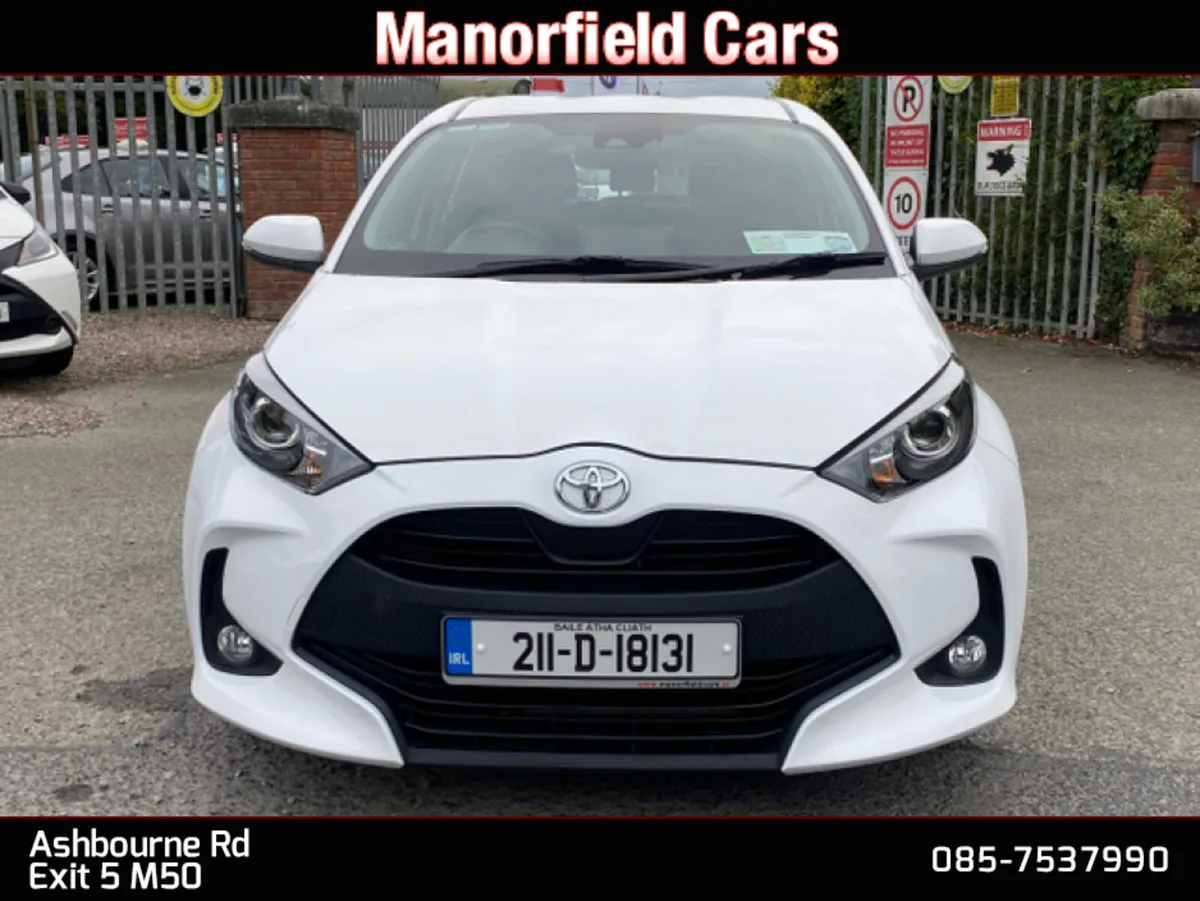 2021 211 Toyota Yaris Luna 1.0 Petrol 4dr Hatch - Image 3