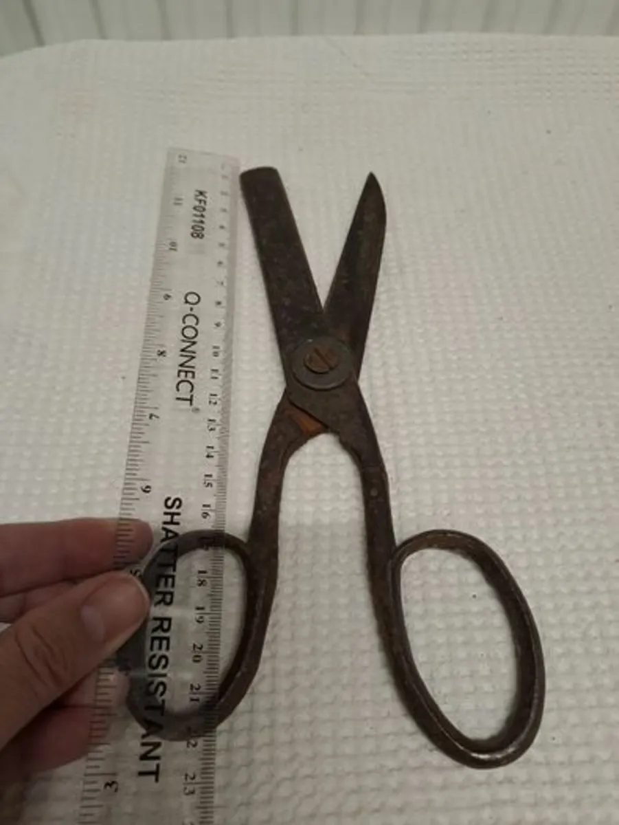 Vintage scissors - Image 2