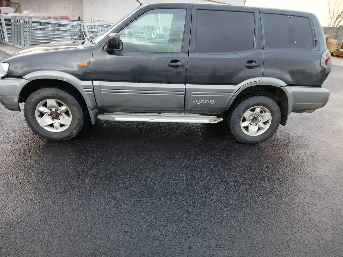 Nissan terrano - Image 3