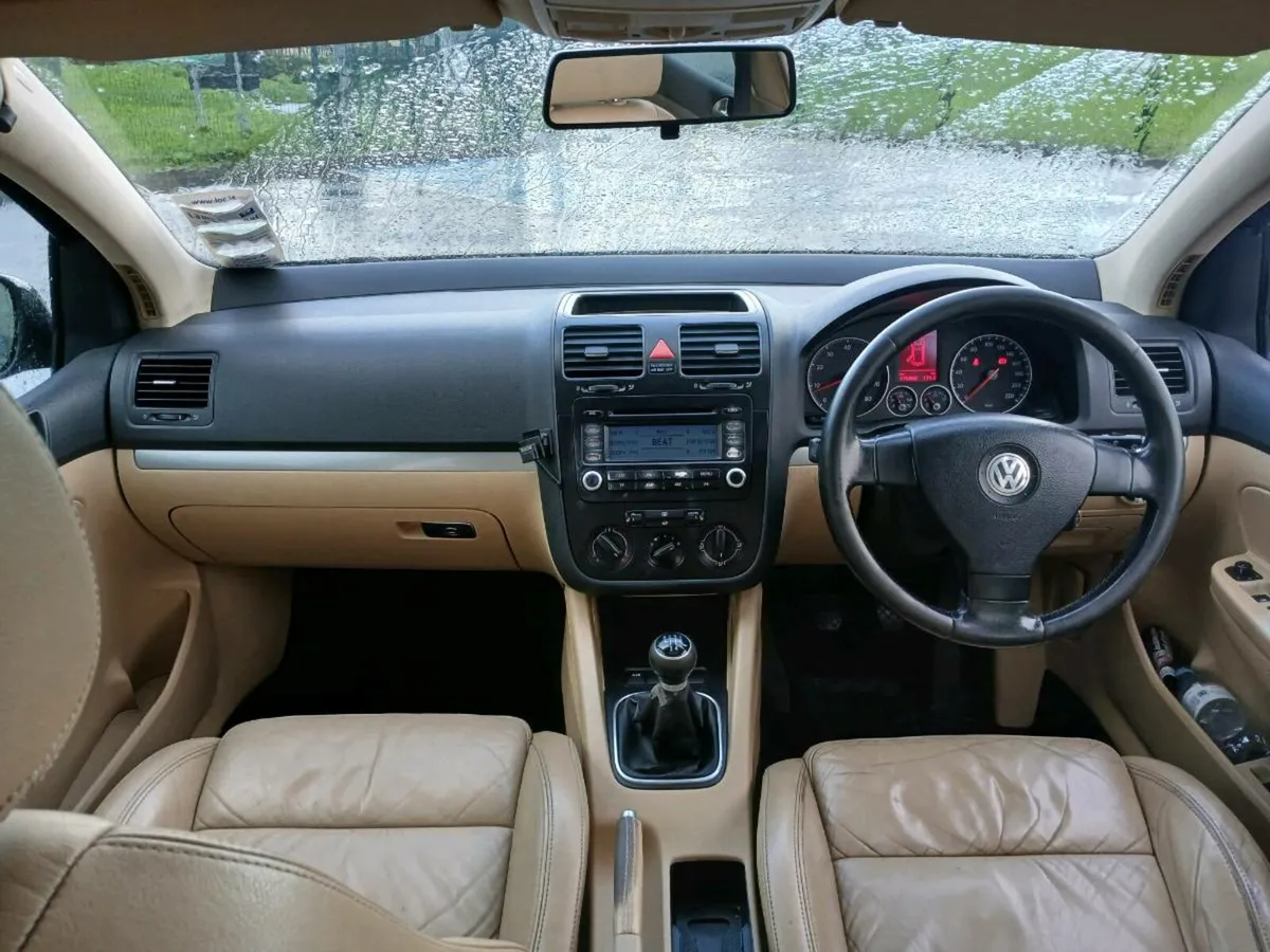 SUNROOF NEW NCT FULL LEATHER VERY LOW KMS - Image 1