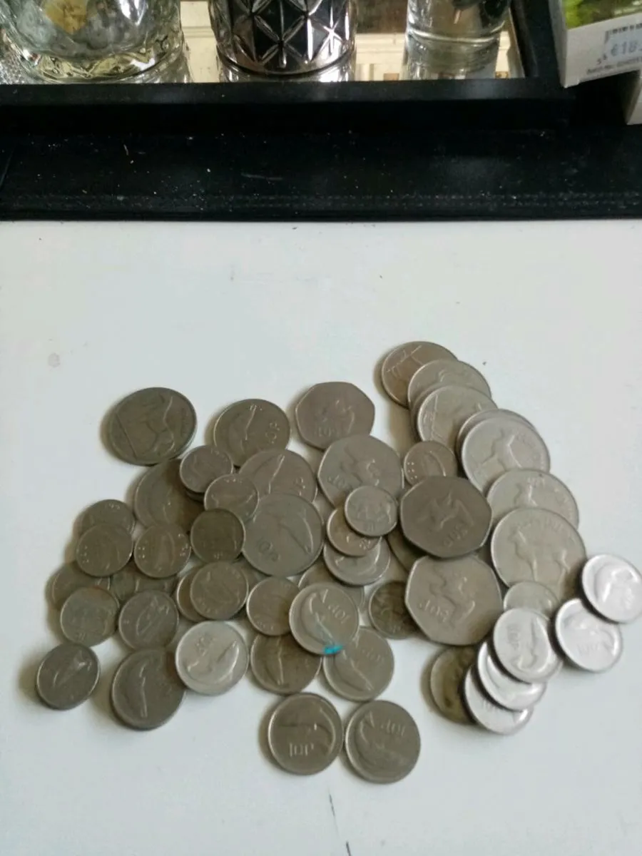 Bag of Old Irish Coins - Image 3