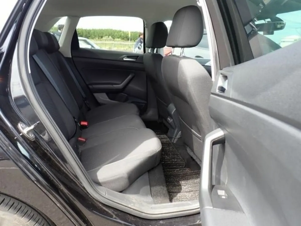 Volkswagen Polo 192 - Automatic - low milage - Image 3