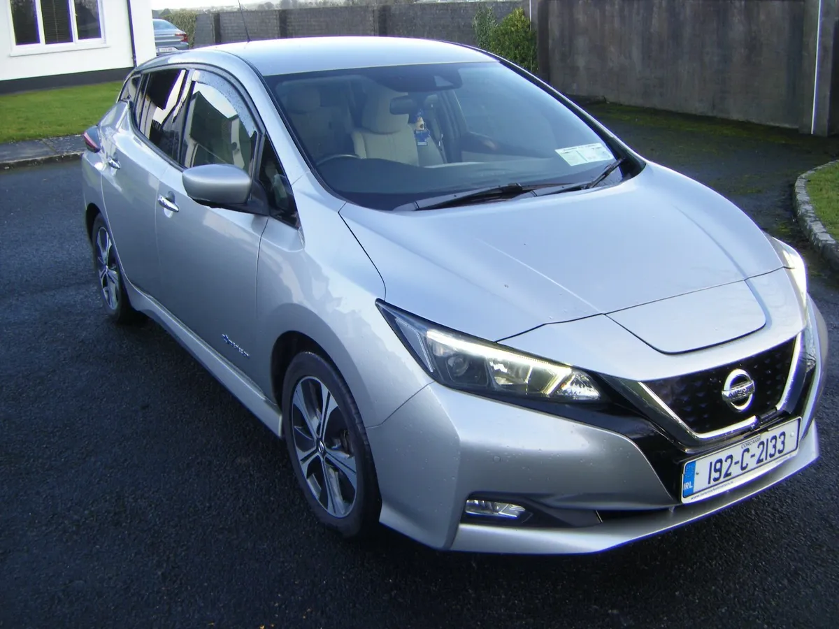 Nissan Leaf 2019 - Image 2