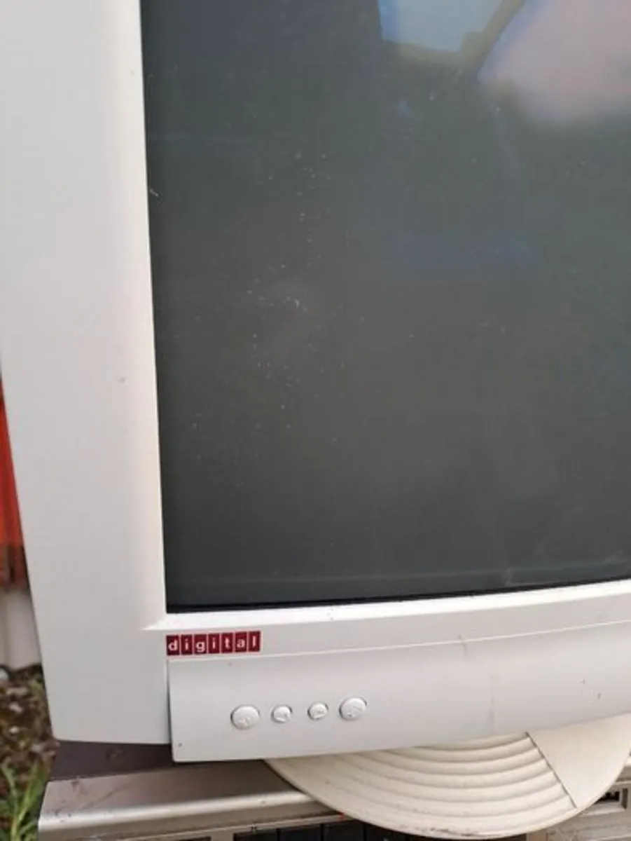 Digital Monitor DEC 1995 - Image 2