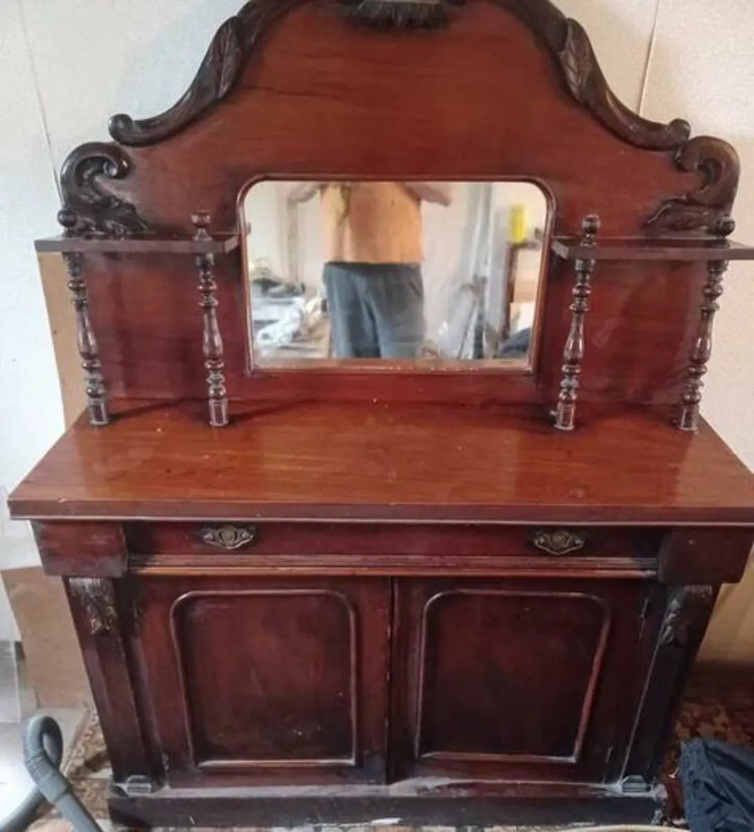 Sideboard cabinet - Image 1