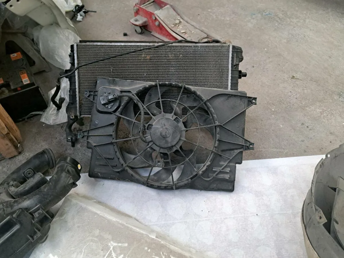 Hyundai i30 parts - Image 4