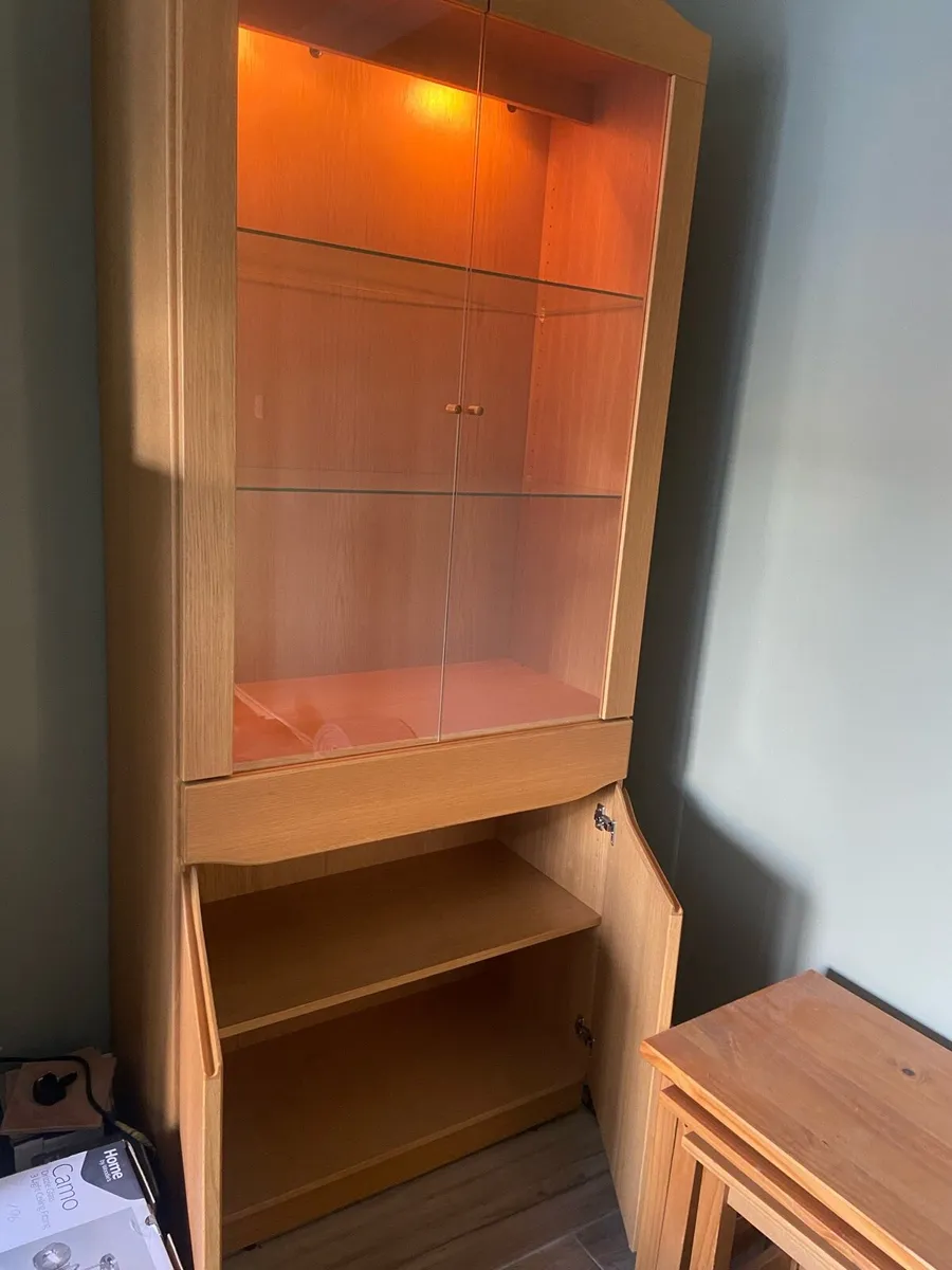 Display cabinet - Image 2