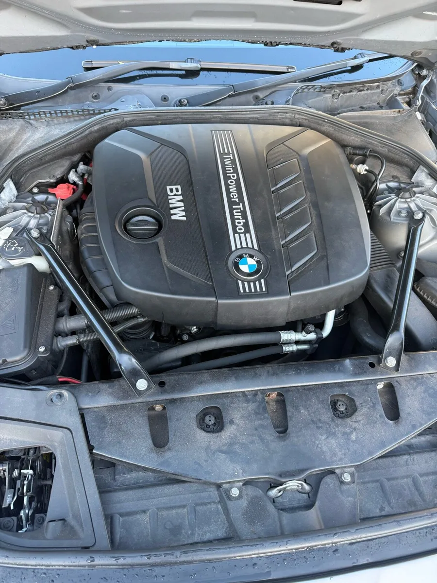 BMW 5 series f10 Low Mileage example M Sport - Image 3