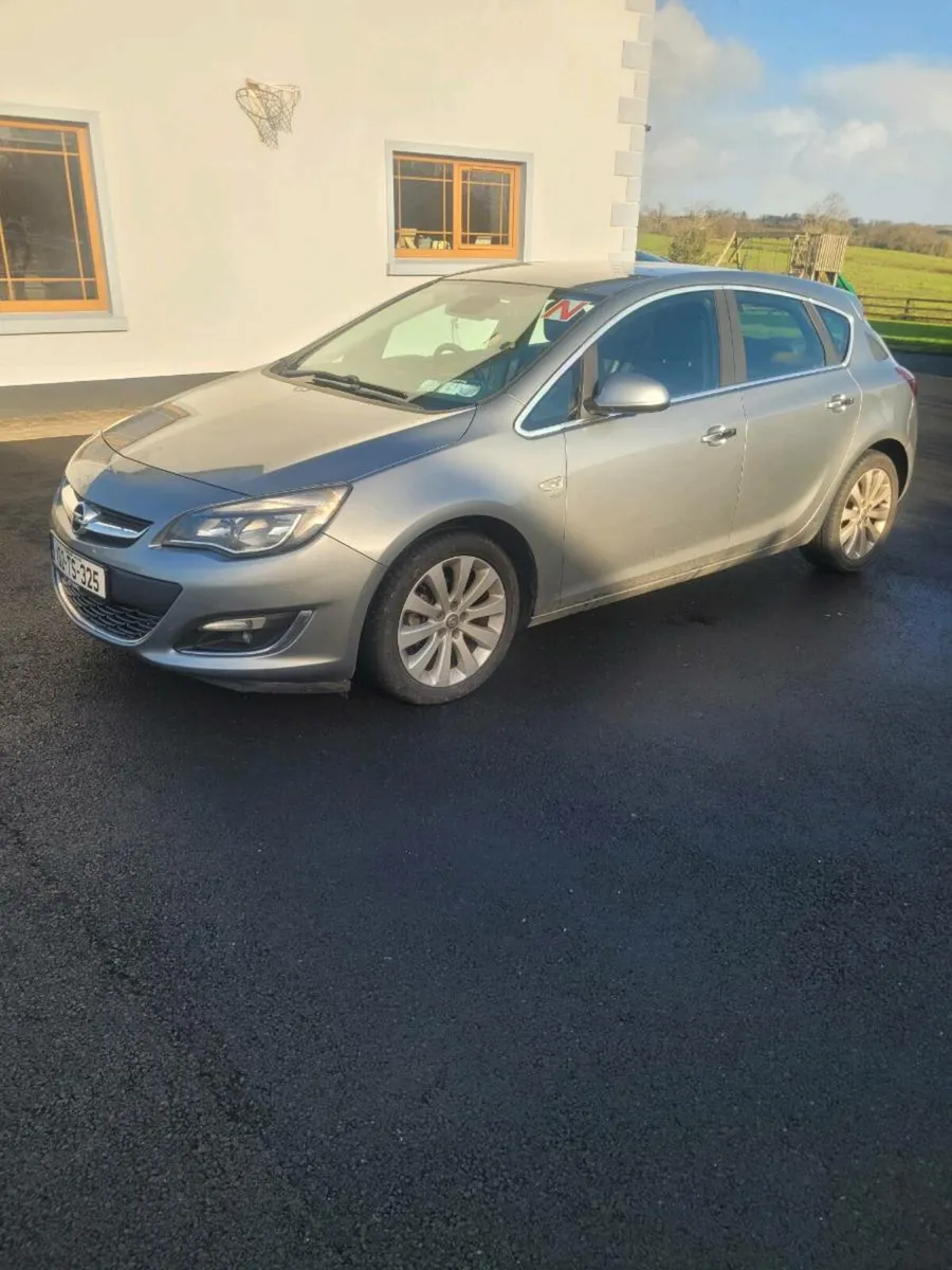 2013 Opel astra 1.2 diesel read ad.. - Image 2