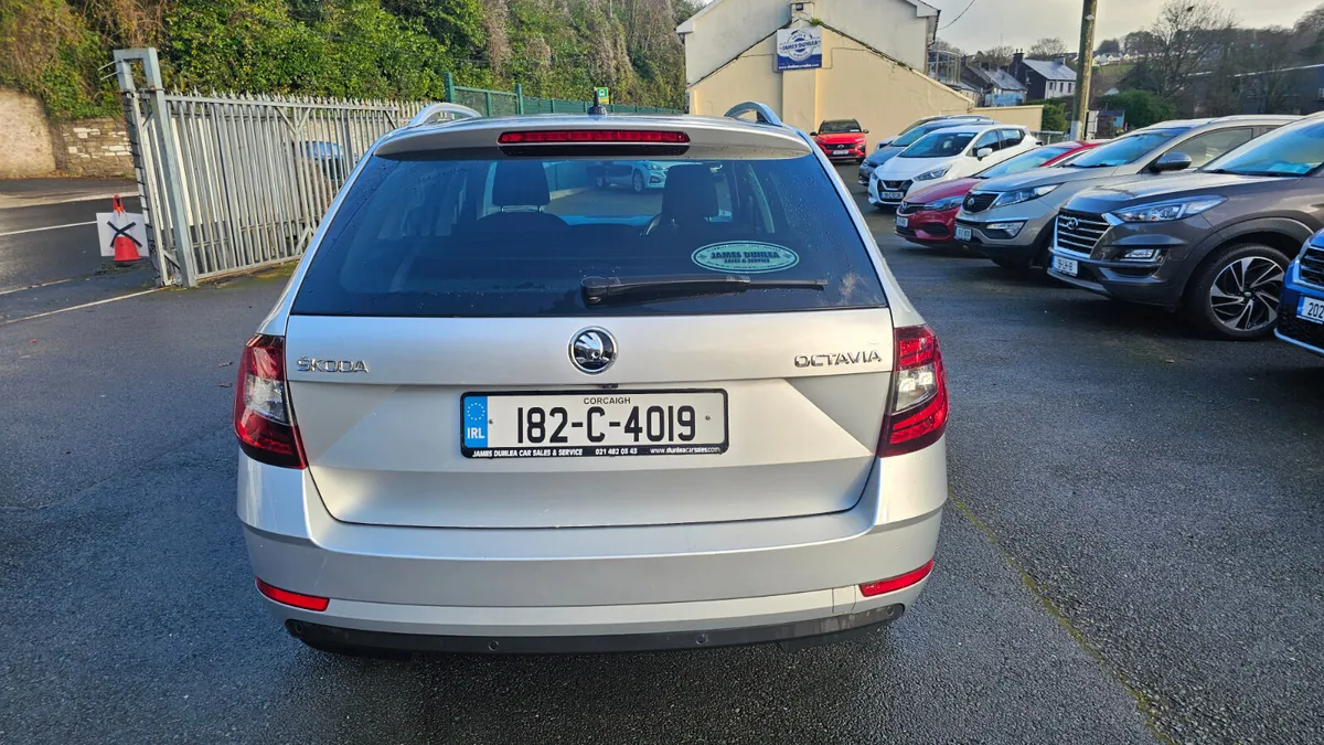 Skoda Octavia 2018 ESTATE 1.5TSI STYLE - Image 4