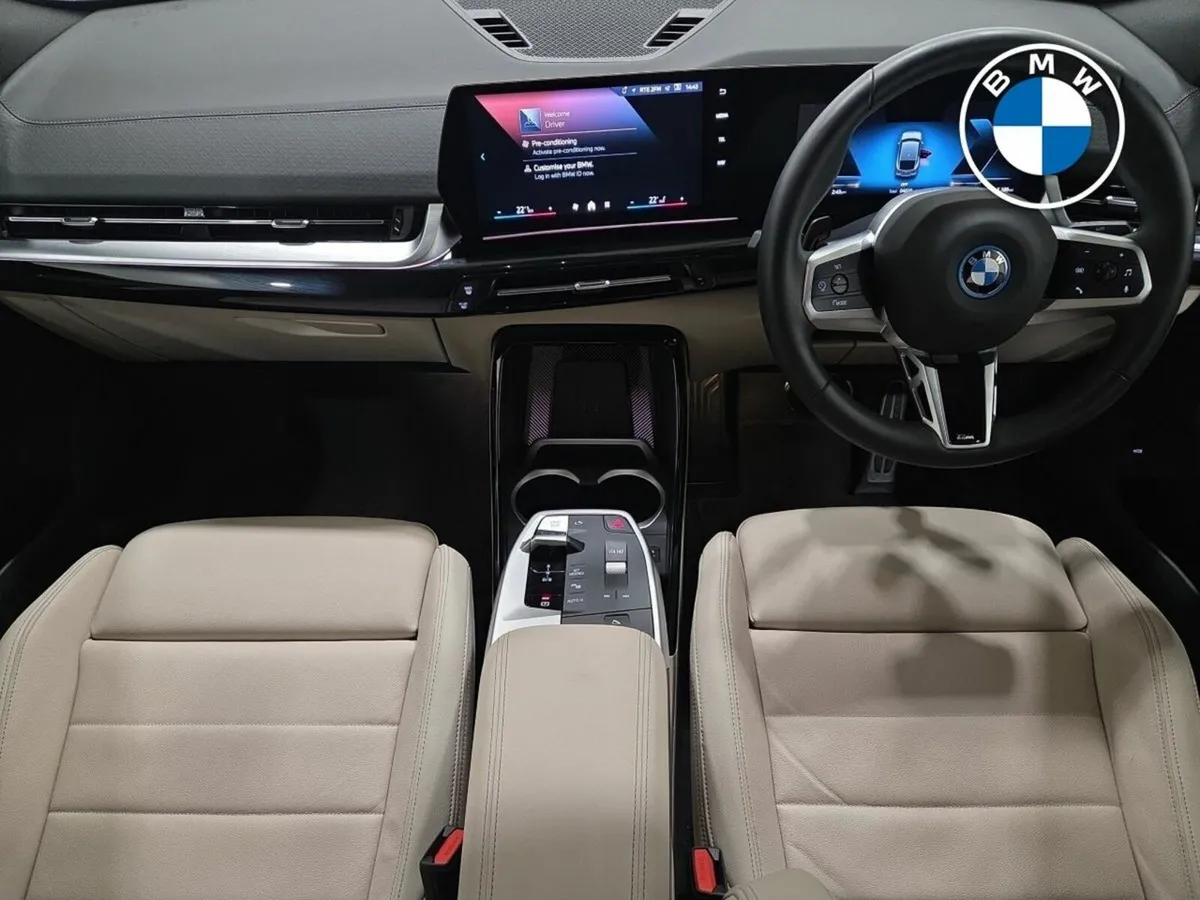 BMW iX2 eDrive20 M Sport - Image 4