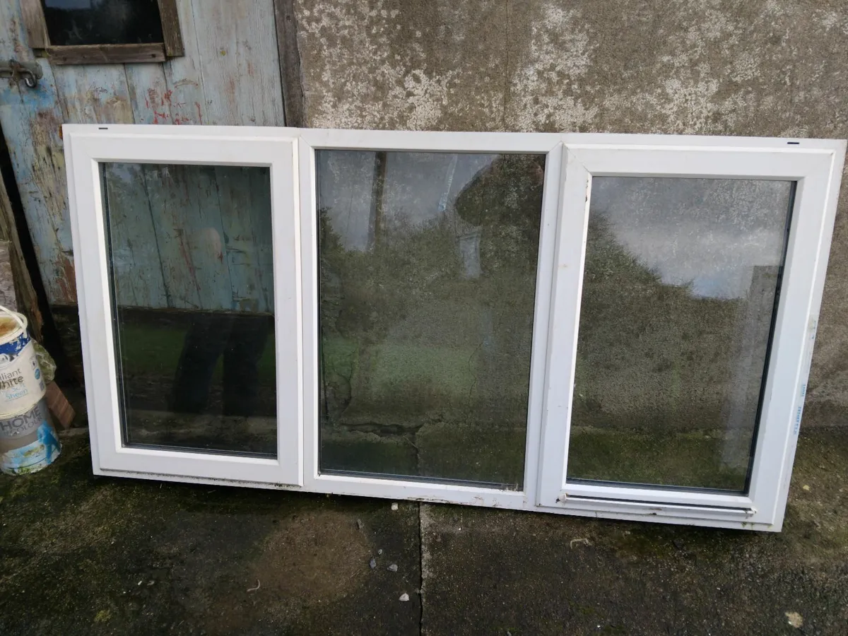 House Windows - Image 2
