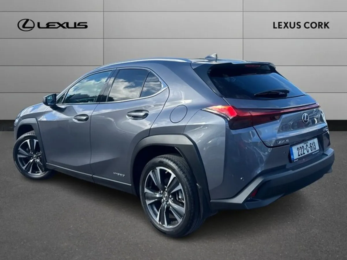 Lexus UX DYNAMIC - Image 3