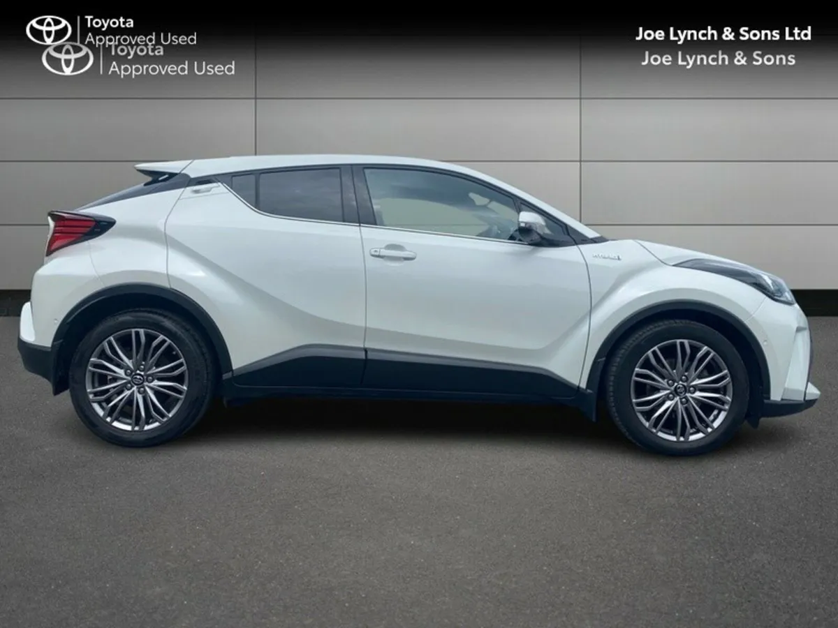 Toyota C-HR C-HR 1.8 HYBRID SOL - Image 3