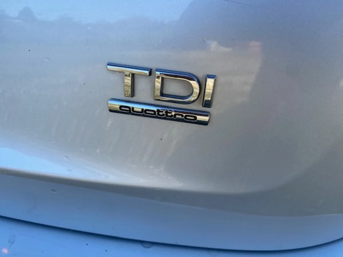 12 Audi Q5 2.0 Tdi SE Quattro - Image 4