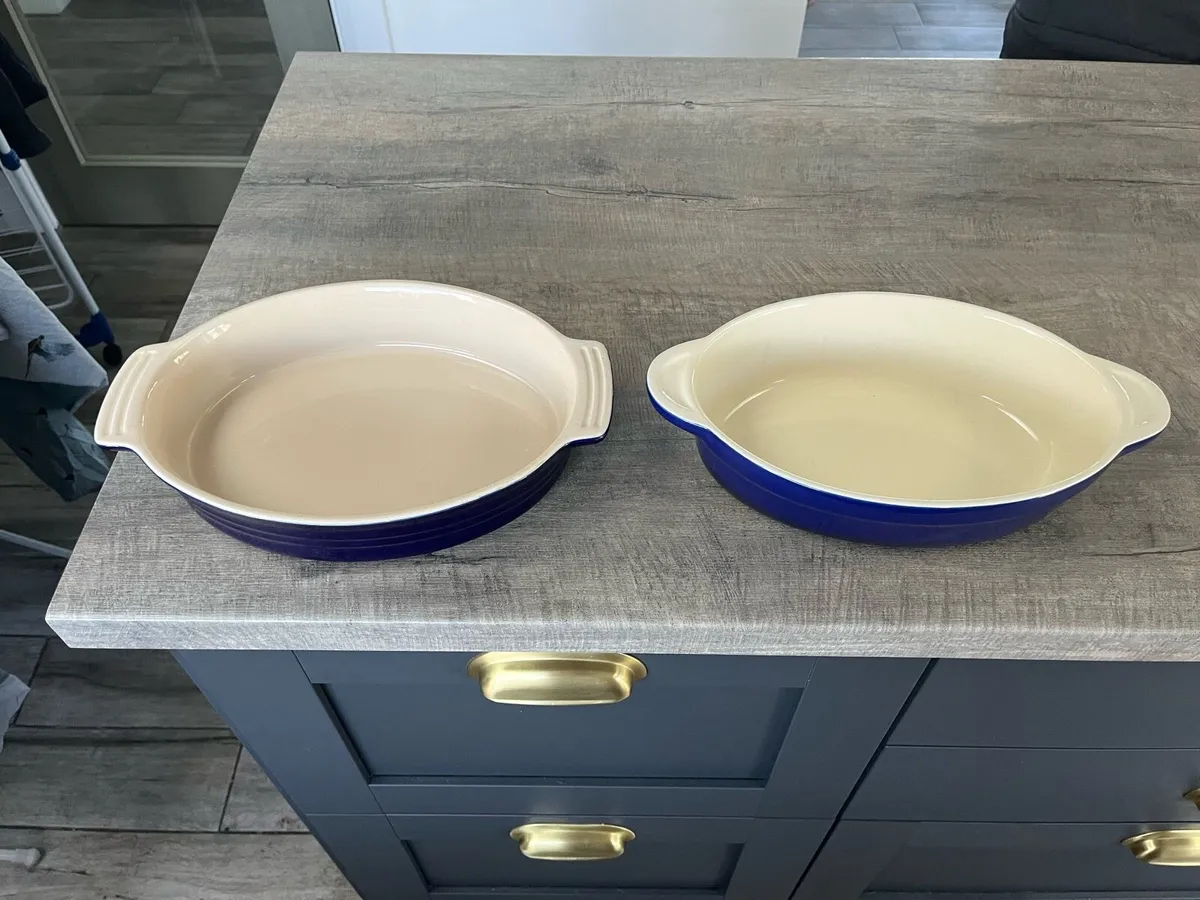 2 oven dishes - Image 1