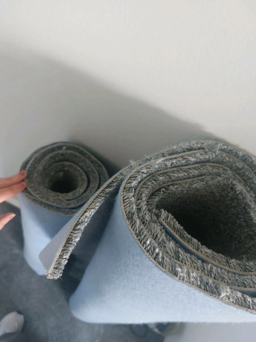 Roll of carpet - Image 4