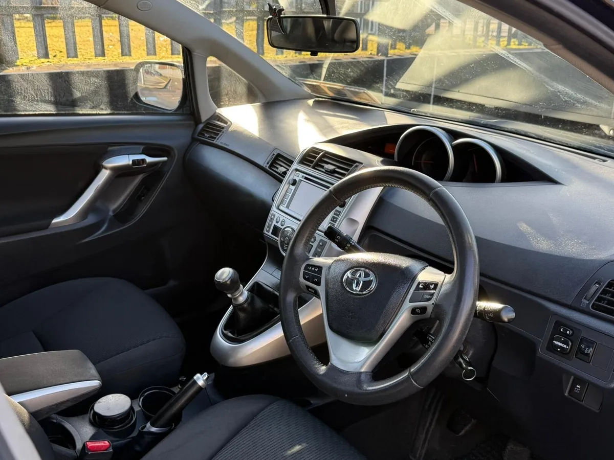 Toyota Verso Nct 09/26 - Image 4