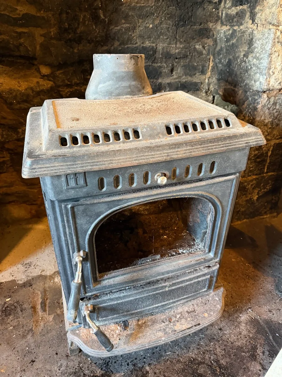 Cast iron boiler stove - Image 1