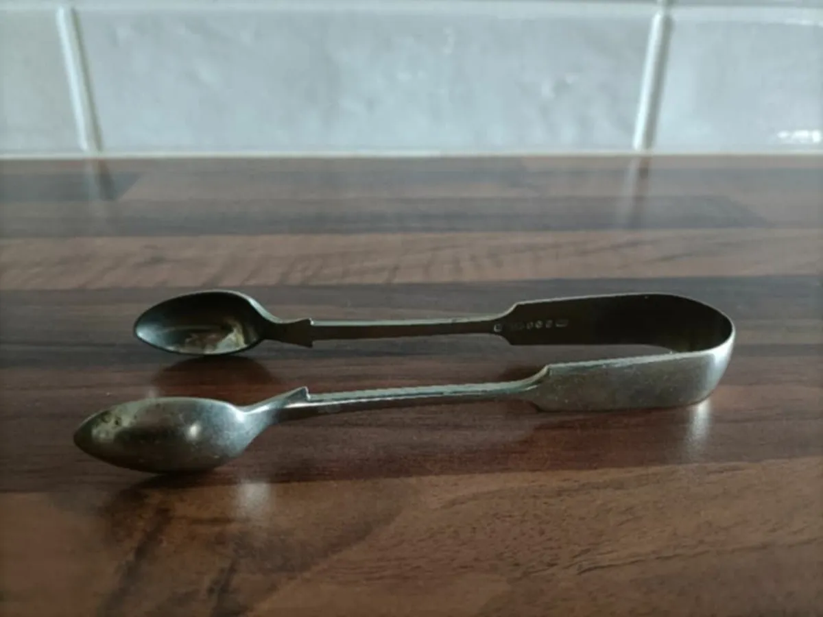 Silver Plated Sugar Tongs - Image 4