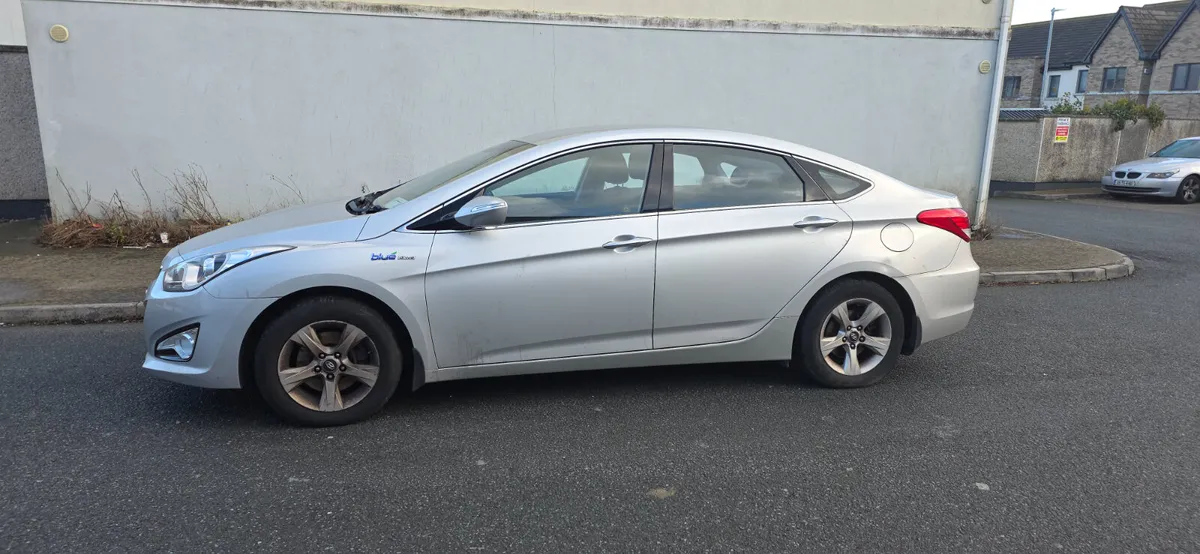 Hyundai i40 2013 diesel needs engine - Image 1