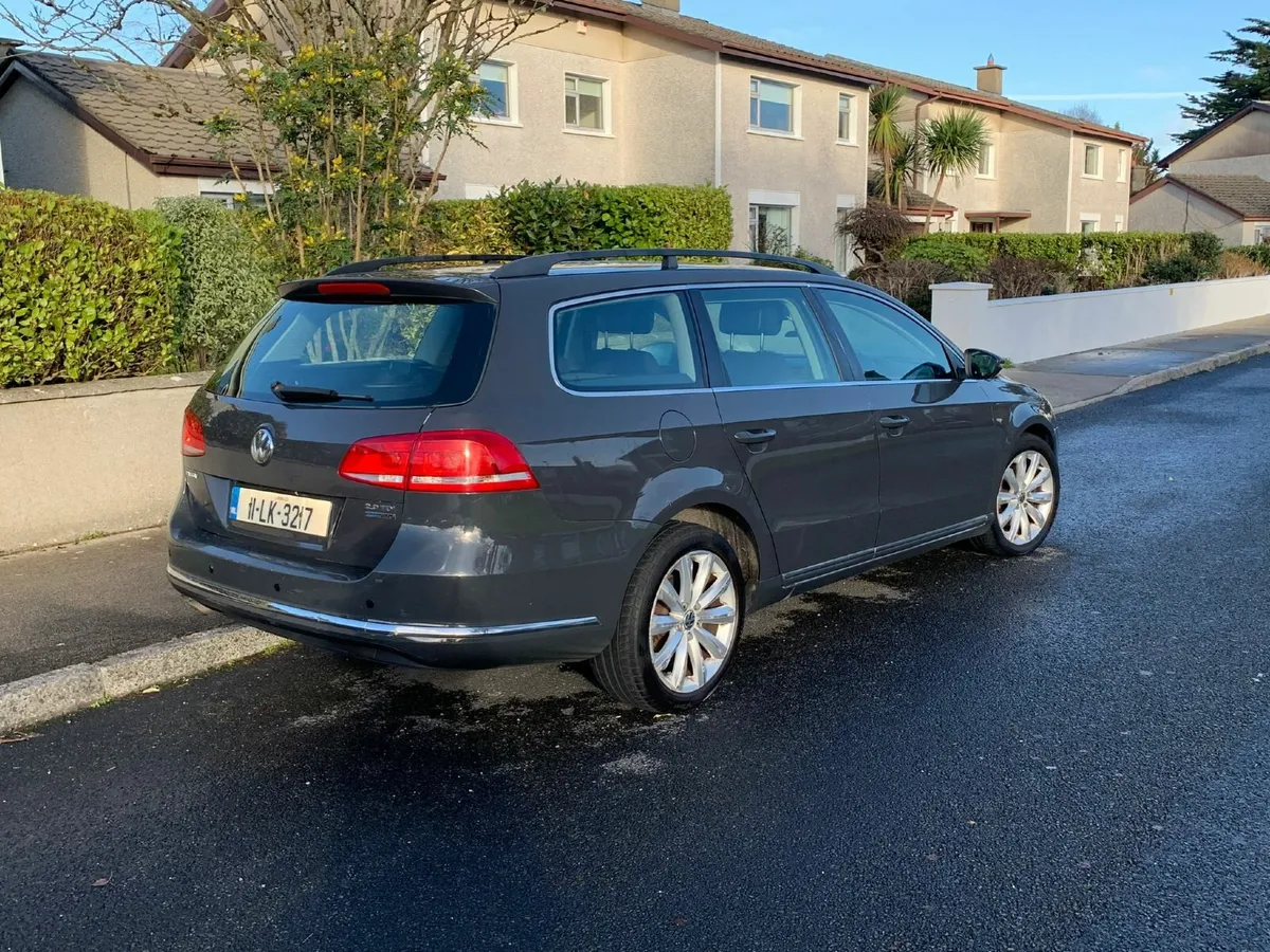Volkswagen Passat 2.0 TDI – Genuine LOW MILEAGE - Image 3