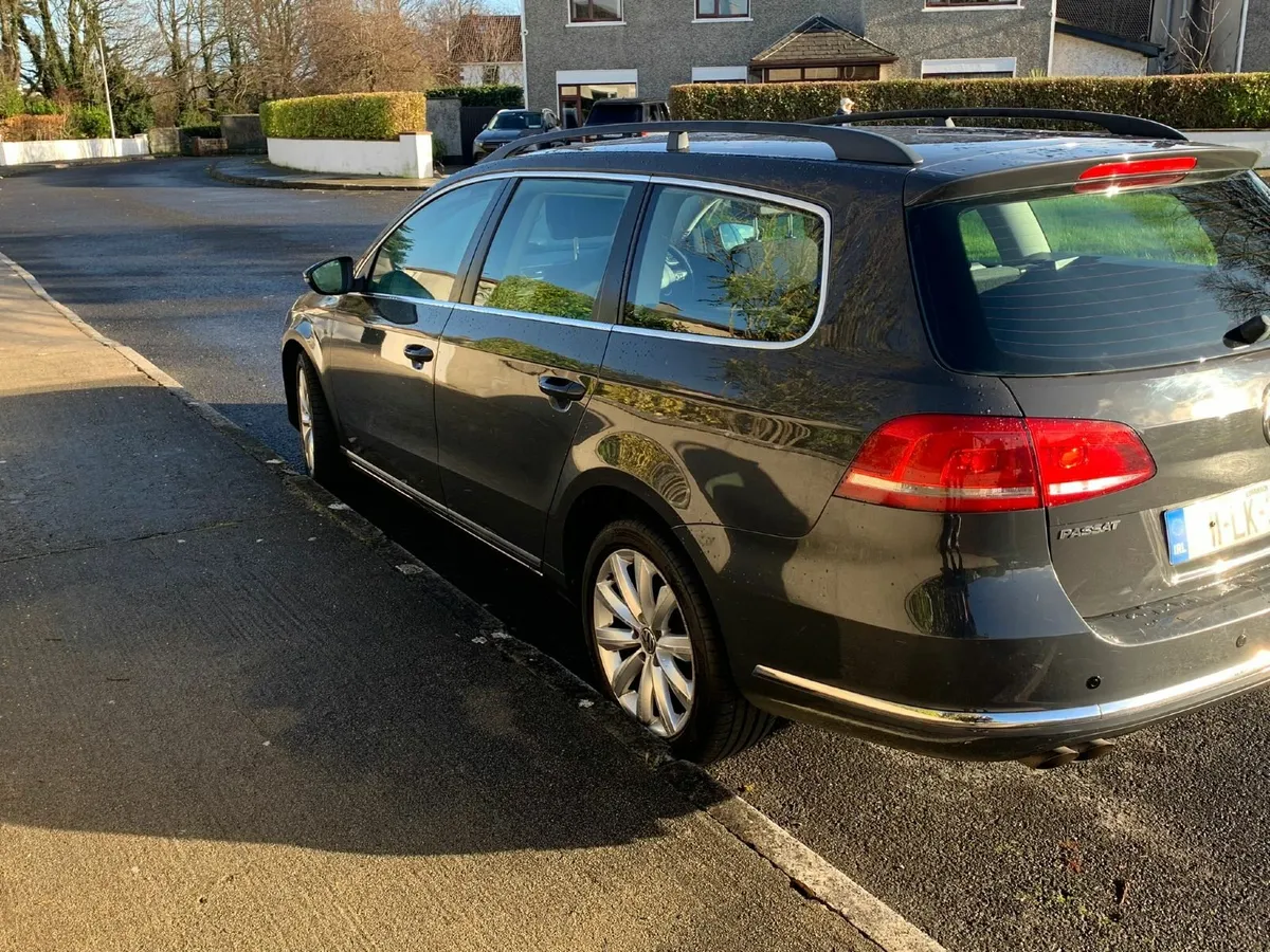 Volkswagen Passat 2.0 TDI – Genuine LOW MILEAGE - Image 4