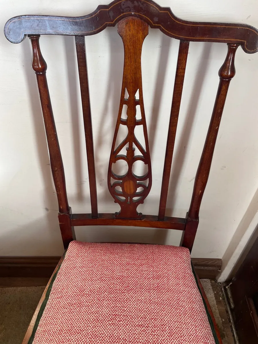 Antique chair - Image 2
