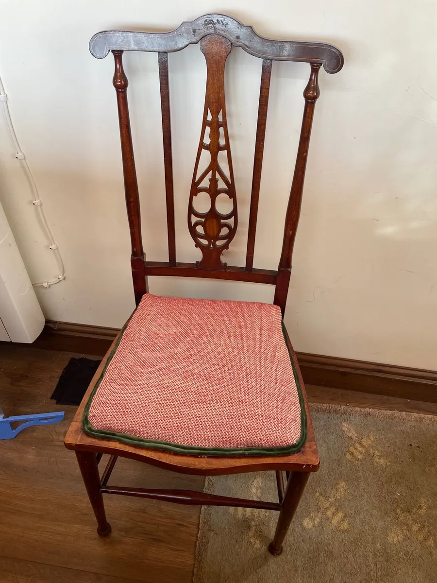 Antique chair - Image 4