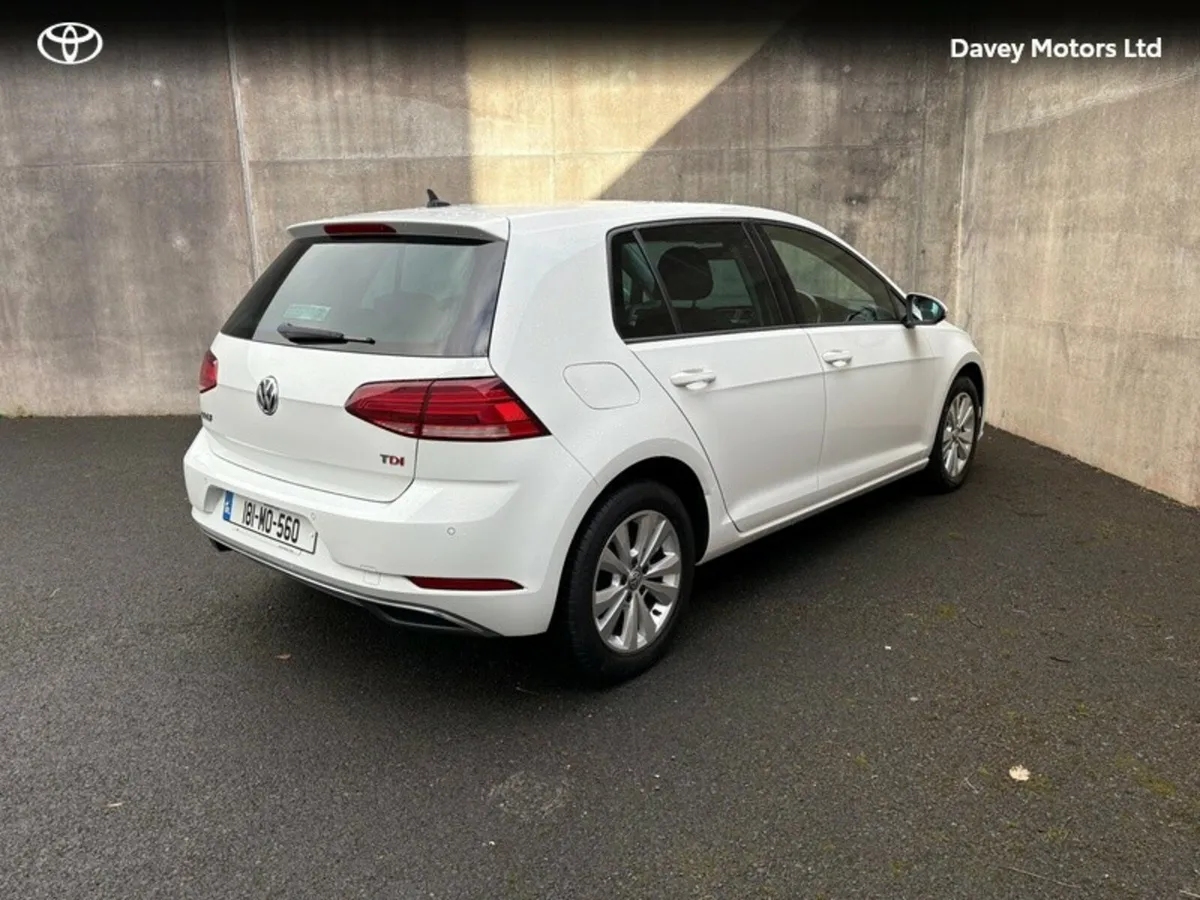 Volkswagen Golf COMFORTLINE 1.6 TDI MANUAL 5SPEED - Image 2