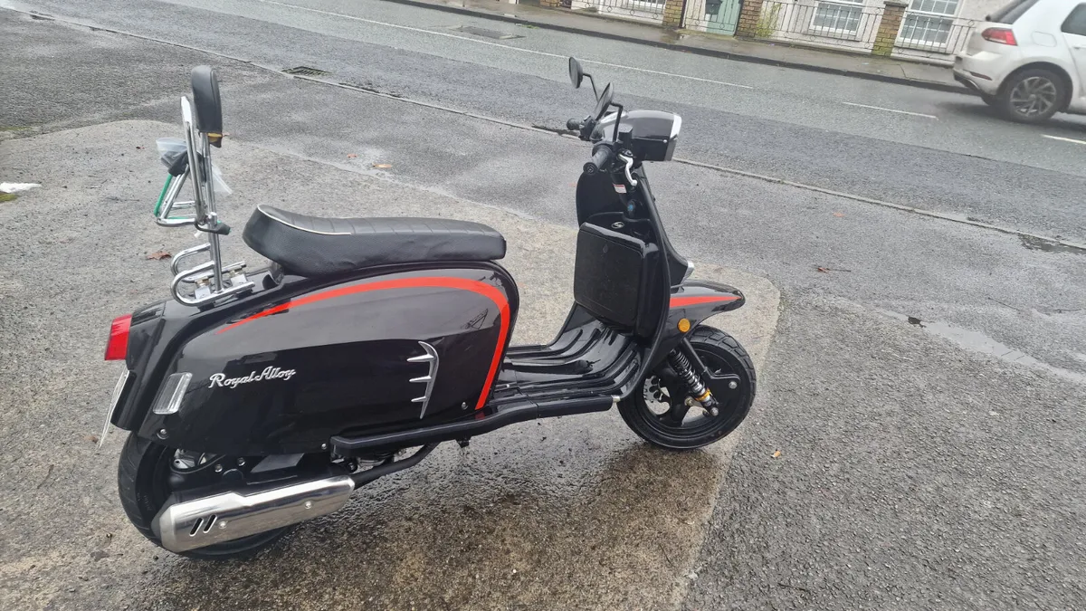 Royal Alloy *Low Mileage * @ Doyles - Image 2